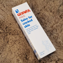 Load image into Gallery viewer, MED SALVE FOR CRACKED SKIN