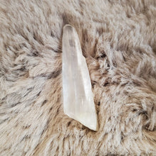 Load image into Gallery viewer, CRYSTAL QUARTZ WANDS