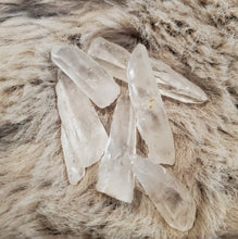 Load image into Gallery viewer, CRYSTAL QUARTZ WANDS