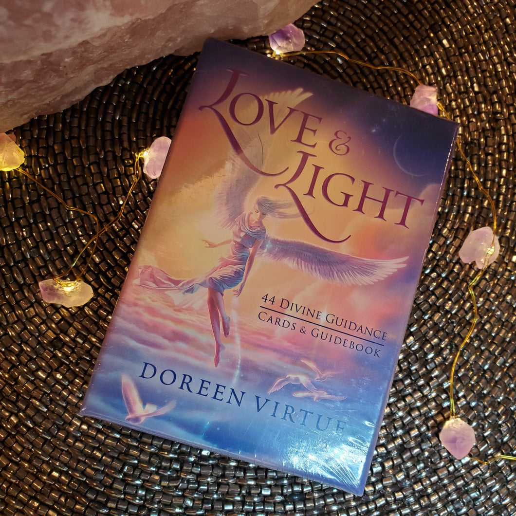 interval Mindre krølle LOVE & LIGHT: 44 DIVINE GUIDANCE CARDS – Down To Earth Connection & Spa